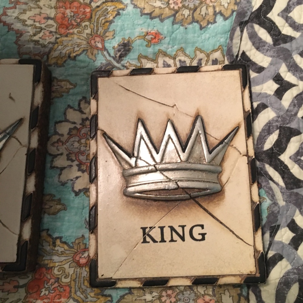 Sid Dickens King Tile Retired
